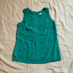 Sleeveless blouse